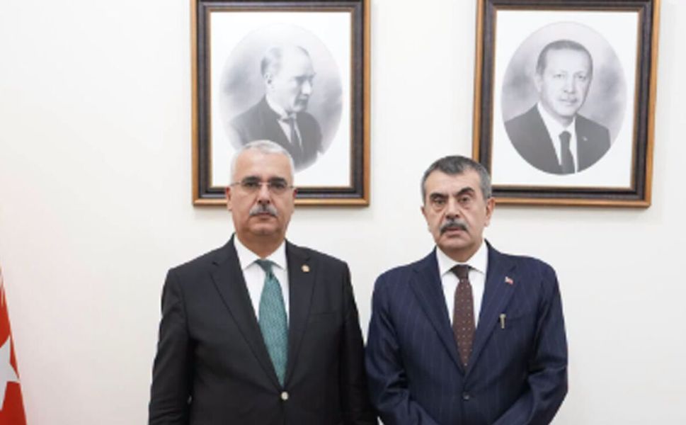 Çorum’da hastaneyi büyütecek adım: 12 dönümlük arazi için kritik görüşme