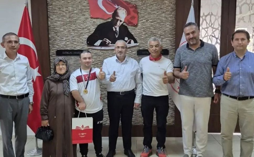 Türkiye Şampiyonu Enes Borucu’dan Cemil Çağlar’a Teşekkür Ziyareti