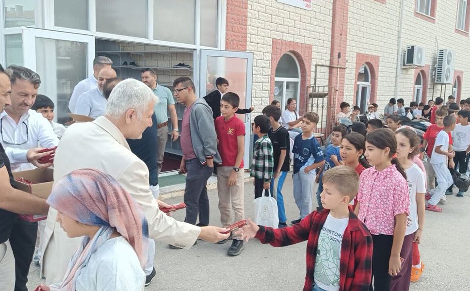 Mustafa Alagöz’den Kur’an kursu öğrencilerine ziyaret