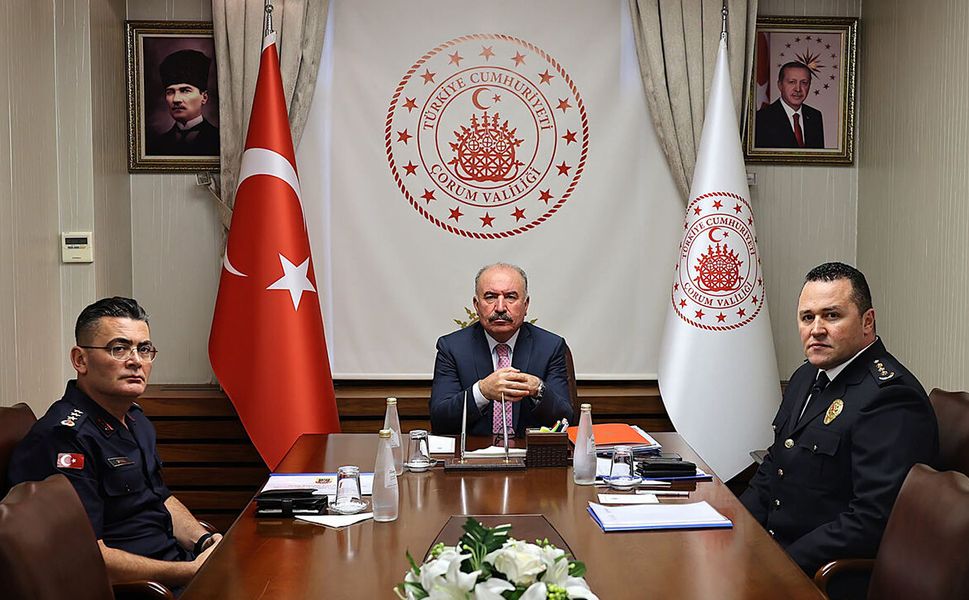 Çorum Valisi Ali Çalgan, milli dayanışma toplantısına katıldı