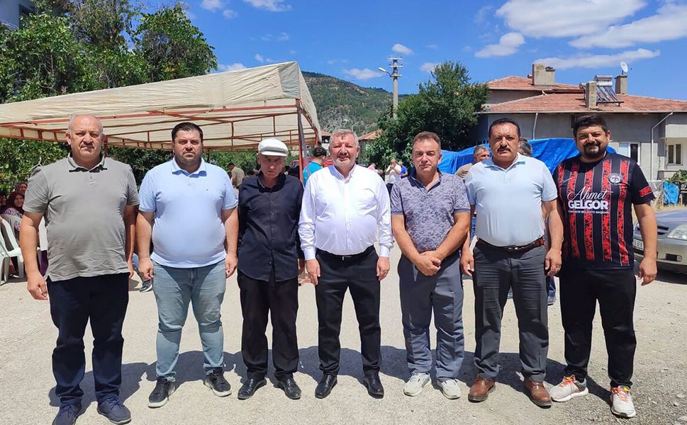 Başkan Gelgör, Ramazan Kılıç’ın düğün yemeğine katıldı