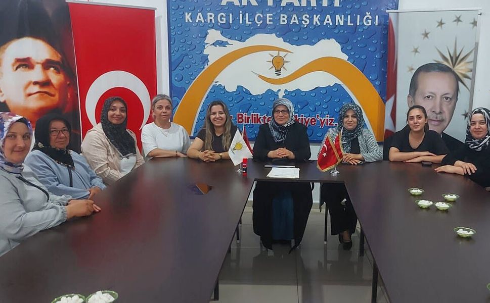 AK Parti Kargı Kadın Kolları çalışmaları değerlendirdi
