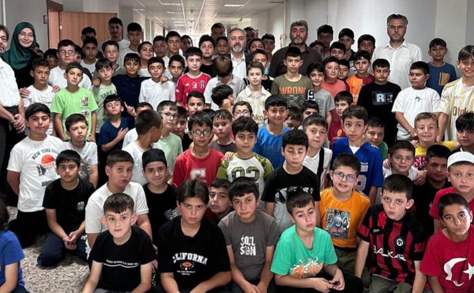 İl Müftüsü Şahin Yıldırım hafızlık öğrencileriyle buluştu