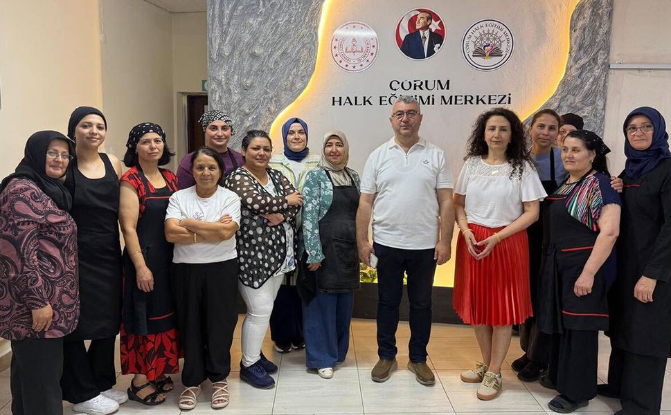 Çorum Halk Eğitimi Merkezi’nde aşçı yardımcılığı kursu açıldı