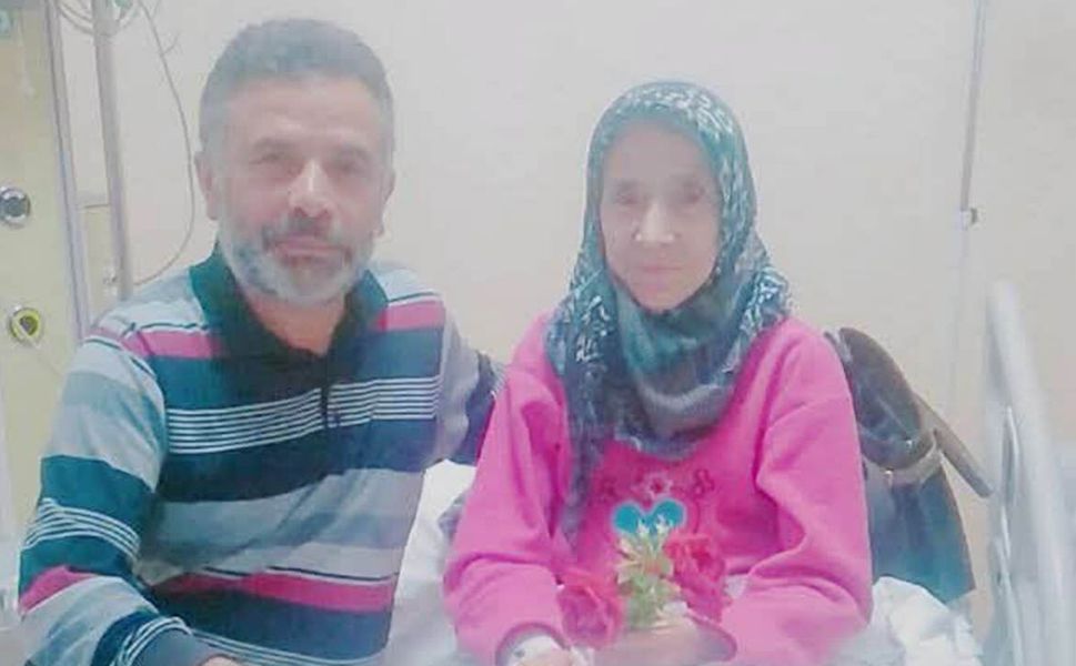 Annesi için dua istemişti, önce kendisi ardından annesi hayatını kaybetti