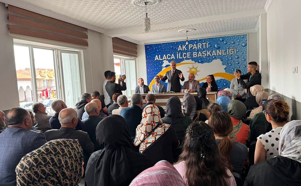 Ahlatcı Alaca’da teşkilat ve halk buluşmasına katıldı