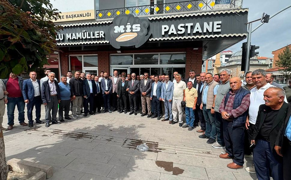 Ahlatcı Alaca’da muhtarlarla buluştu: Talepler tek tek dinlendi