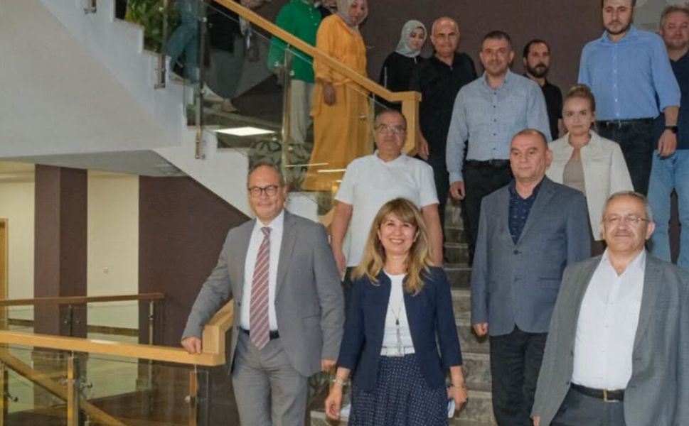 Prof. Dr. Nurcan Baykam TOBB ETÜ’ye uğurlandı