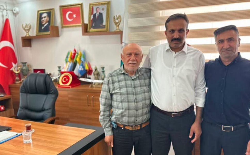 Karaca ailesinden Başkan Remzi Torun’a ziyaret