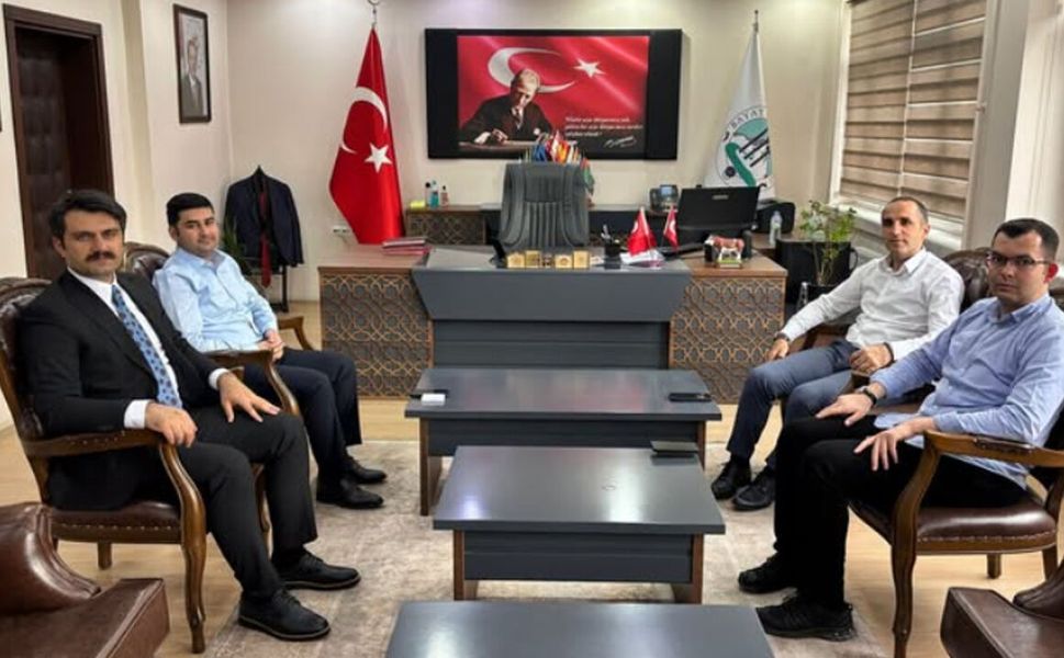 Bayat Kaymakamı Koç’a hayırlı olsun ziyareti