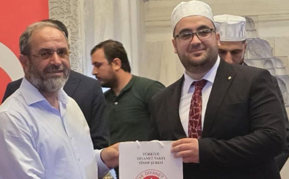 Çorumlu Berat Baki Şanal ezanı güzel okumada bölge birincisi oldu
