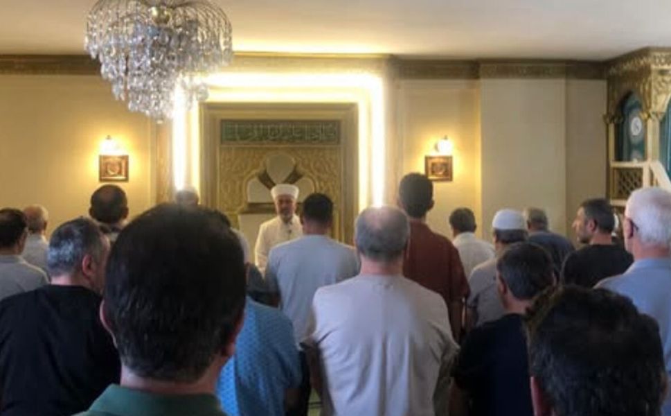 İl Müftüsü Yıldırım namaz sonrası kimi ziyaret etti?