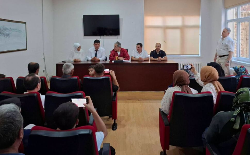 Başkan Ünlü, Gamze ve Mehmet çiftinin nikâhını kıydı