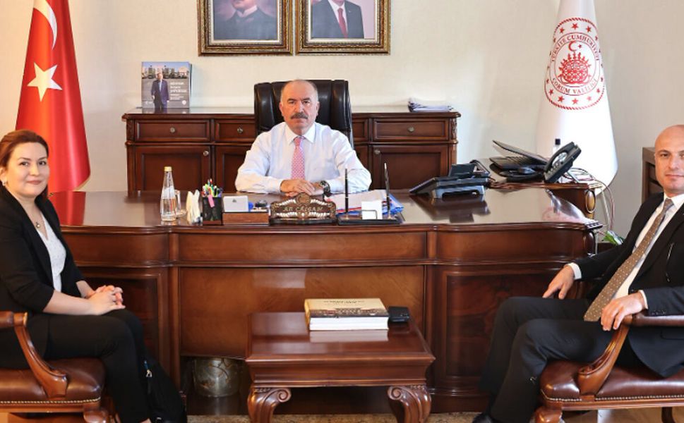 Halkbank Çorum Şube Müdürü Bünyamin Şahin’den Vali Çalgan’a ziyaret