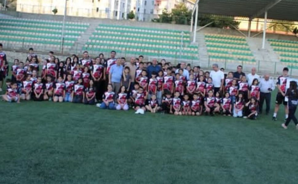 İskilip’te 668 öğrenciye forma desteği