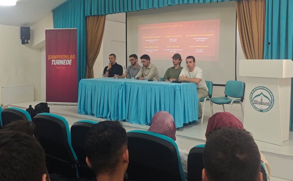 Şampiyonlar Turnede projesi Çorum’da öğrencilerle buluştu