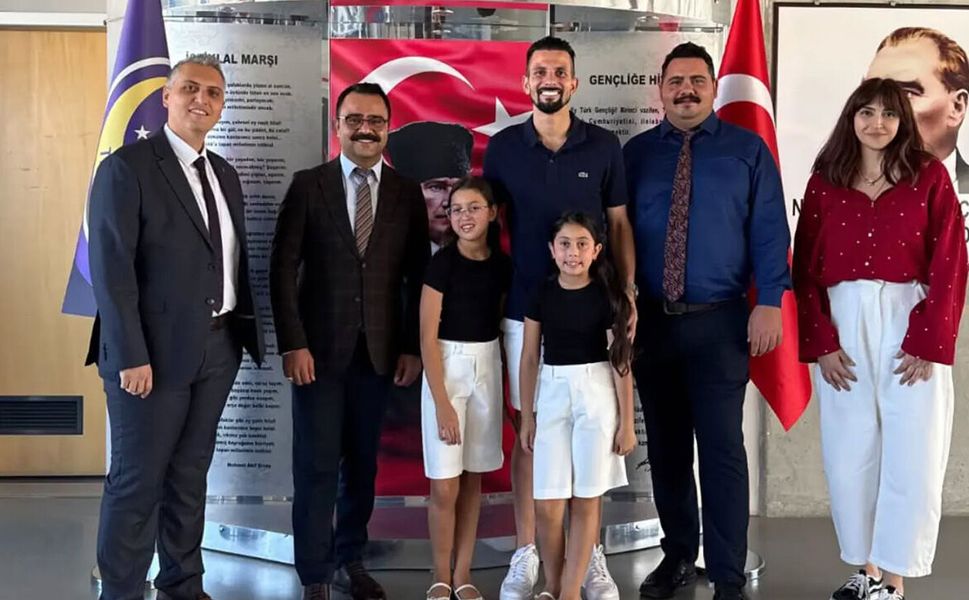 Felipe’nin kızları TED Çorum Koleji öğrencisi oldu