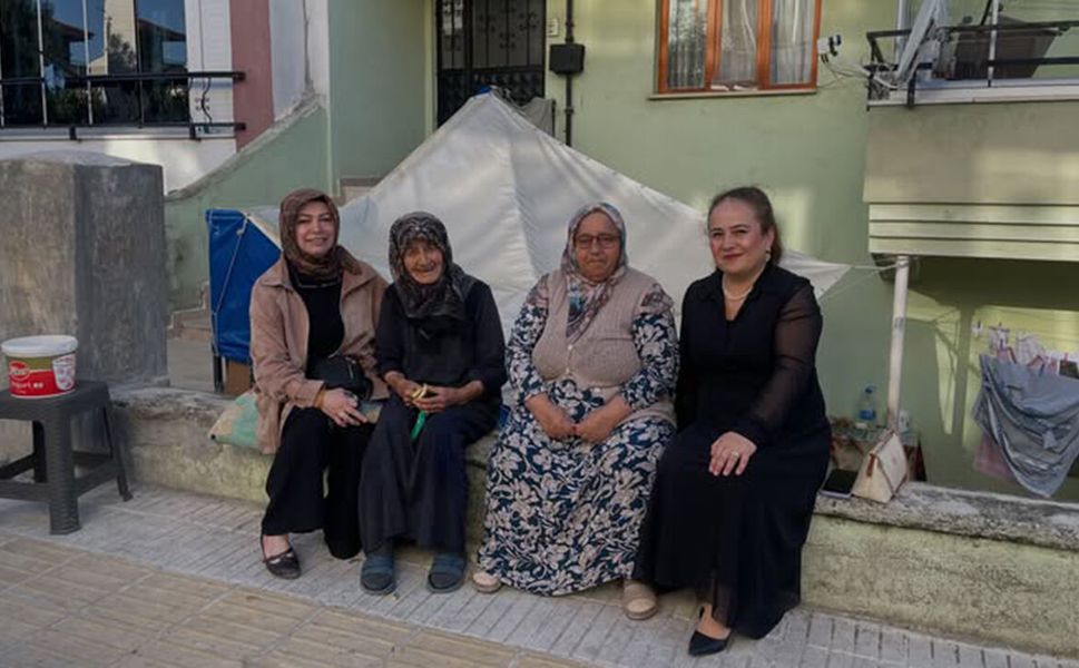 Semra Akyüz Özdağ’dan Ulukavak Mahallesi’ne ziyaret