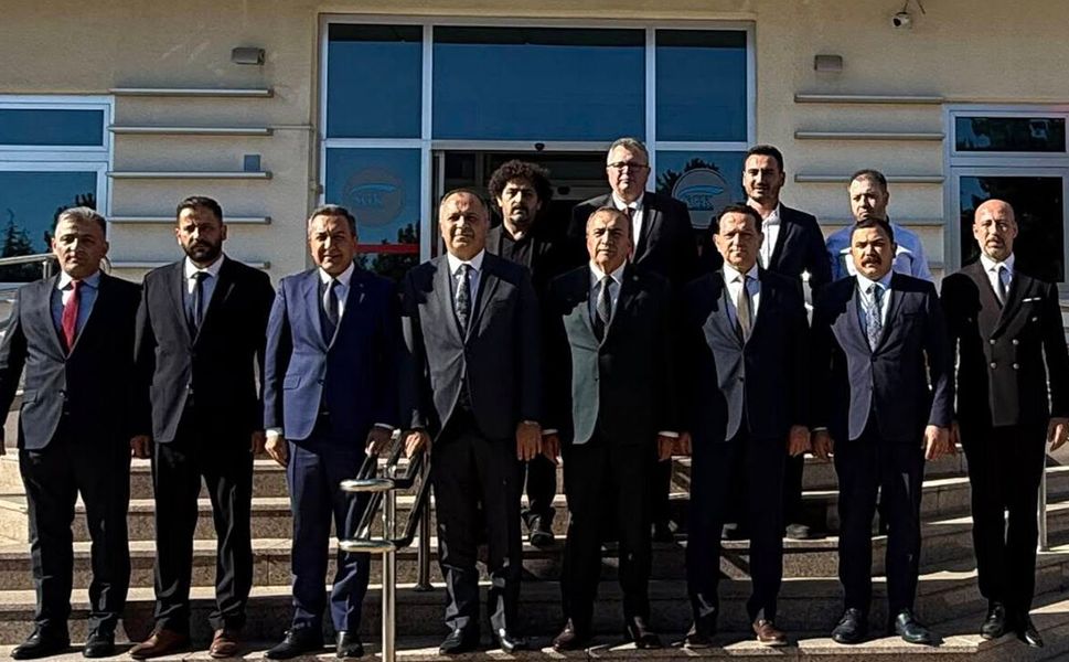 Vahit Kayrıcı ve MHP heyetinden SGK İl Müdürlüğü’ne ziyaret