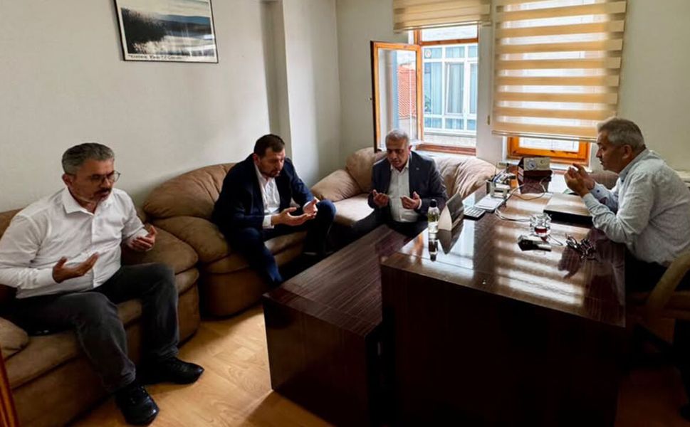 Yakup Alar’dan Esenyel ailesine taziye ziyareti