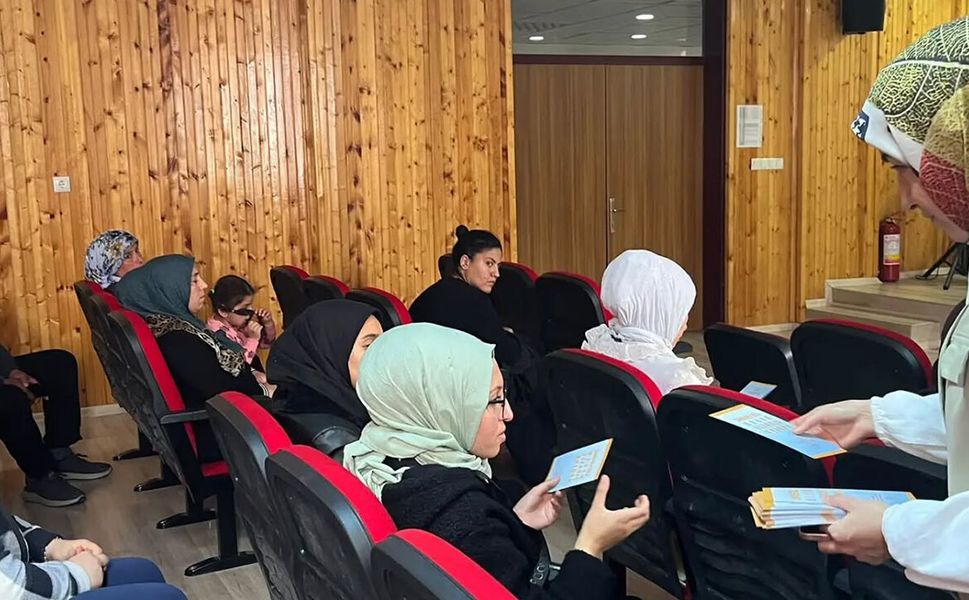Kadına şiddete karşı farkındalık çalışması düzenlendi