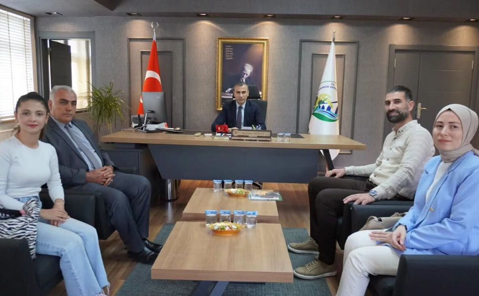 Çocuk edebiyatı yazarı Gürkan Kap’tan Kaymakam Duman’a ziyaret