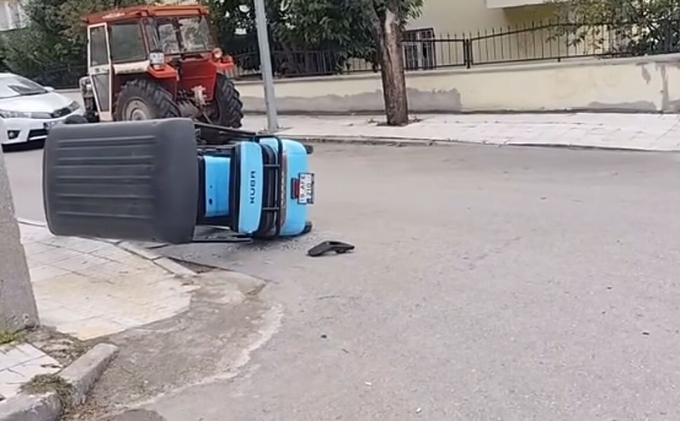 Çorum’da iki otomobil çarpıştı: 2 kişi yaralandı