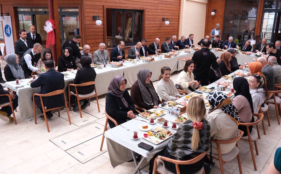 İkiz Konak’ın ilk misafirleri şehit aileleri ve gaziler oldu
