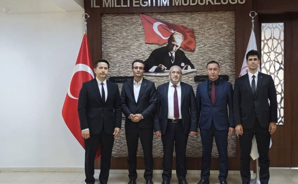 Çorum Eğitiminde Fikir Alışverişi: Mektebim Yöneticileri Sahada