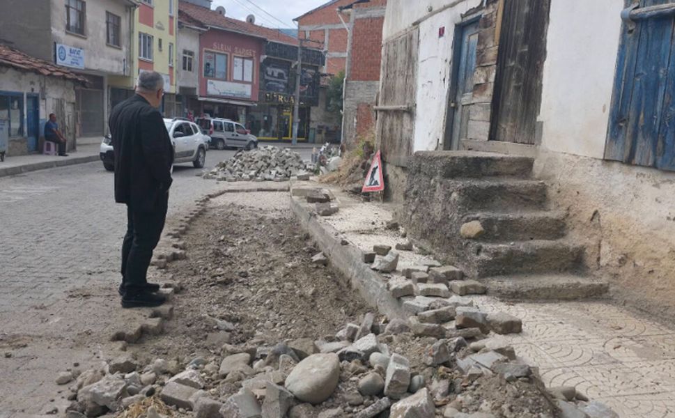 Başkan Ünlü açılış öncesi çalışmaları yerinde inceledi