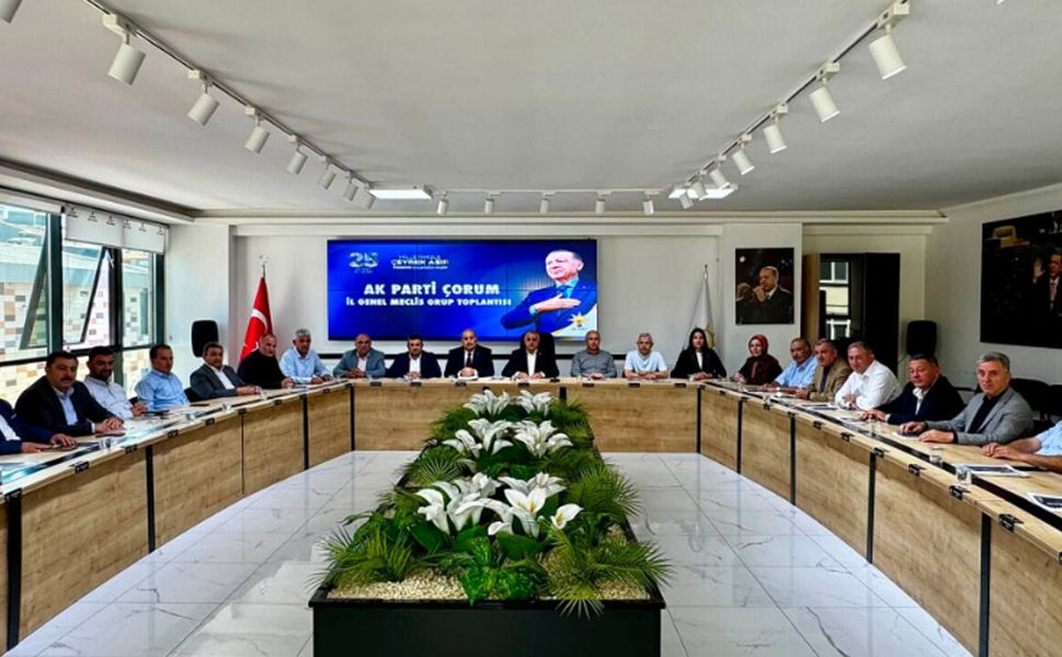 AK Parti İl Genel Meclisi Grubu toplandı