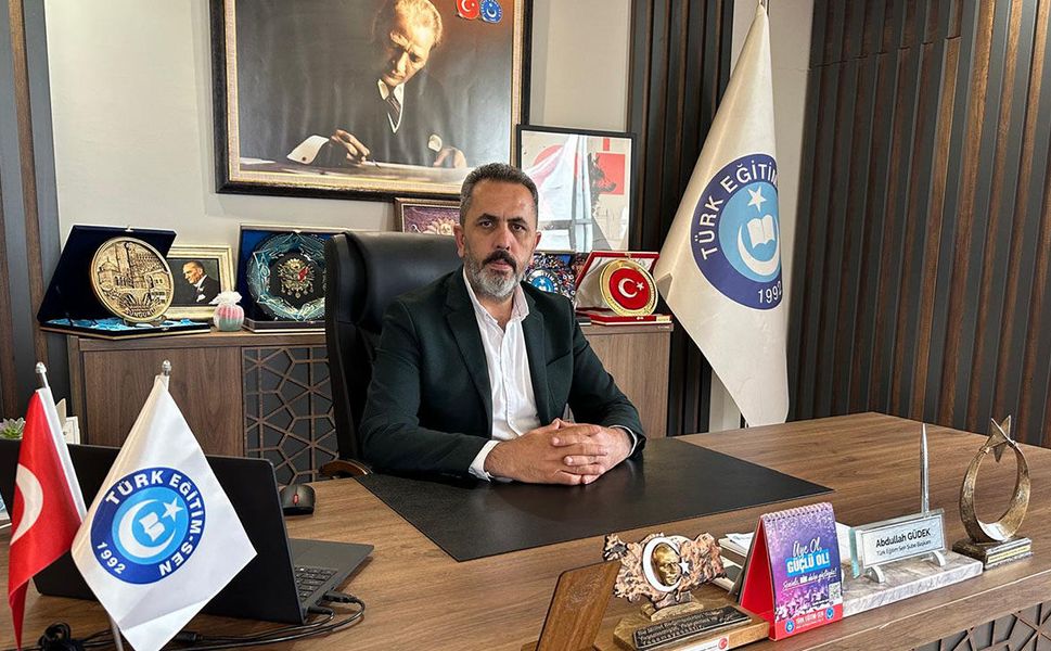 Abdullah Güdek: “Öğretmenlerimizin itibarını koruyacağız”
