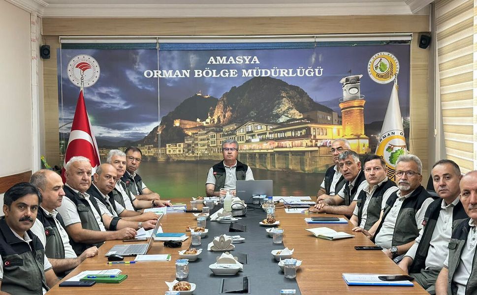 Orman İşletme Müdürü Kabaoğlu, değerlendirme toplantısına katıldı
