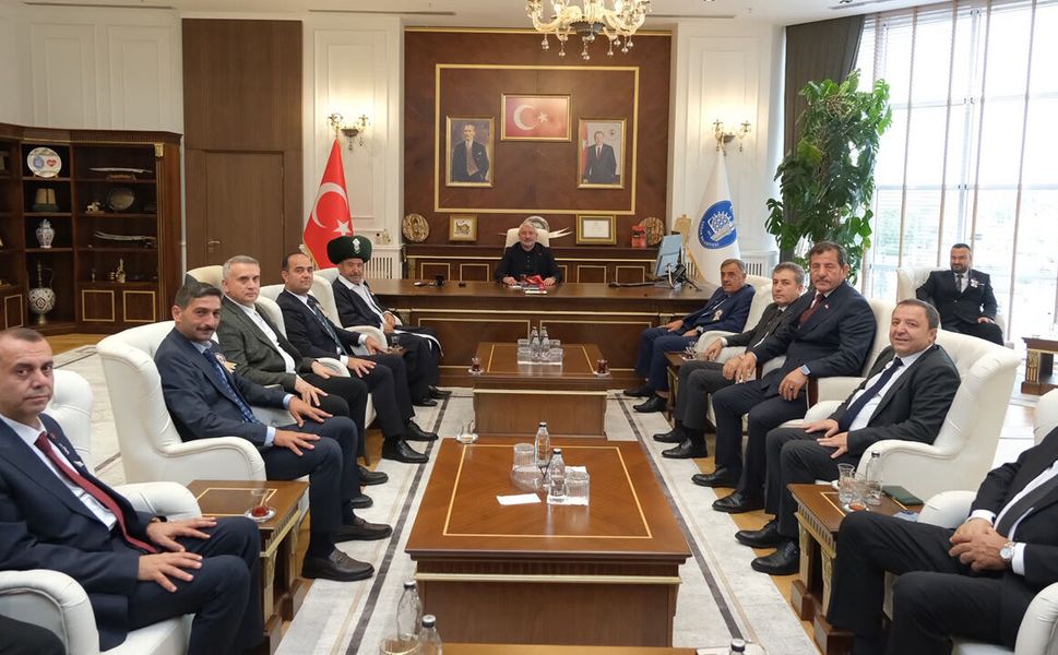 Yılın Ahisi Yüksel Yılmaz’dan Başkan Aşgın’a ziyaret