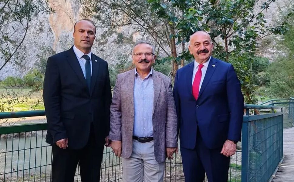 Tokat Milletvekili Beyazıt, Ortaköy'e hayran kaldı