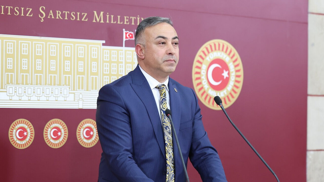 Mehmettahtasiz-18