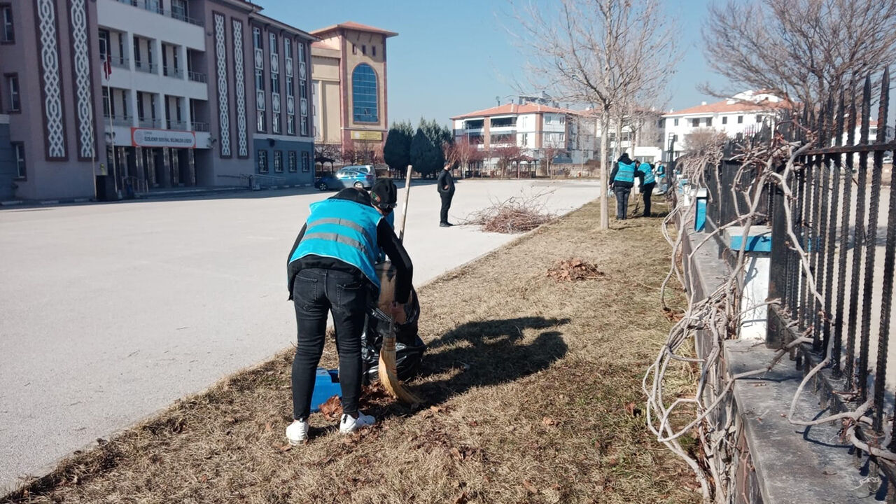 Denetimli Serbestelik Okul Temizliği 1