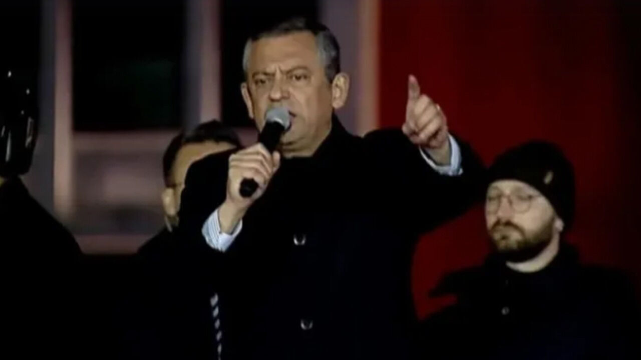 Ozgurozel-6