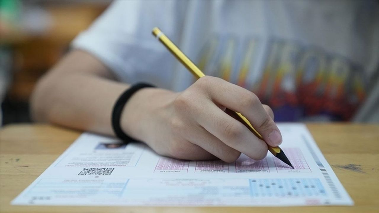 Bursluluk Sinavi Ne Zaman 2025 Iokbs Sinav Giris Belgesi Yayinlanmasi Bekleniyor