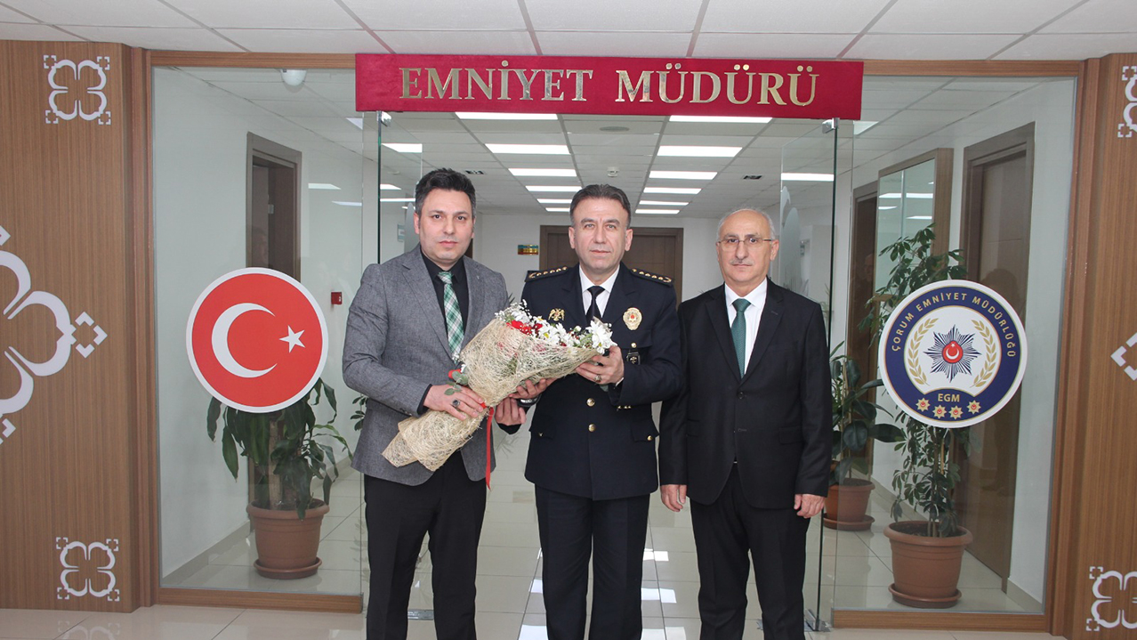 Çorum Merkez Yatılı Bölge Ortaokulu’ndan Emniyet Müdürüne Polis Haftası Ziyareti