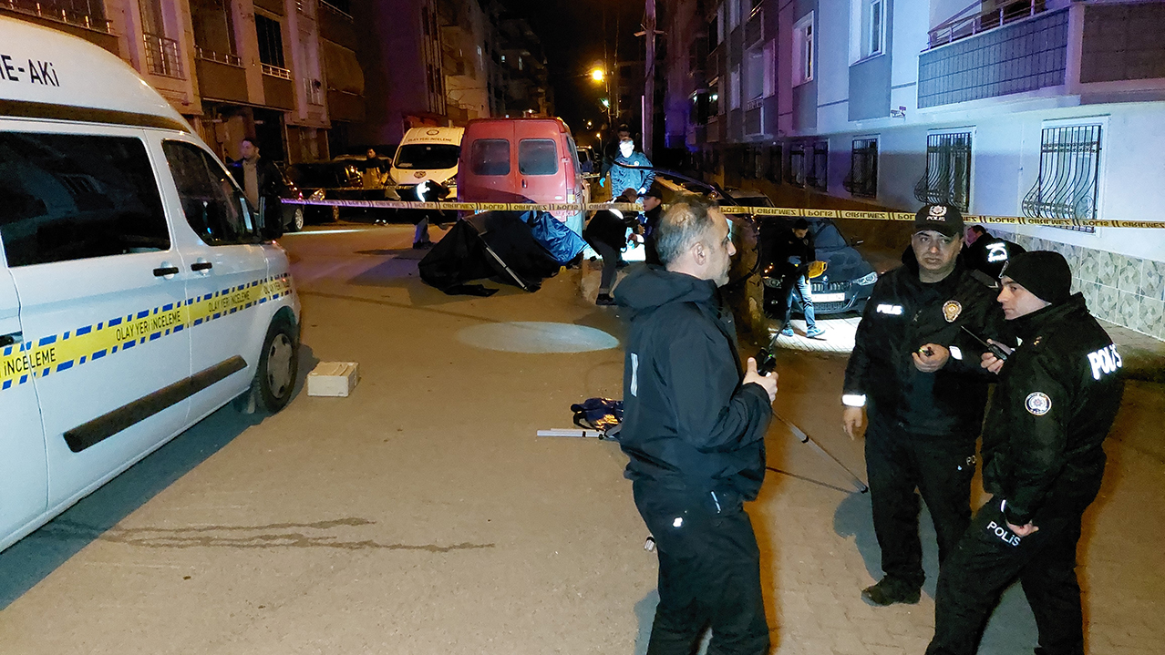 Samsun'da Koca Dehşeti Eşini Sokak Ortasında Öldürdü 3
