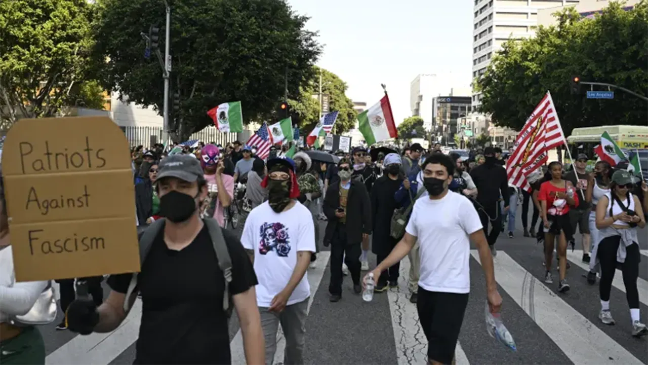 Los Angeles’ta Sokağa Çıkma Yasağı Ilan Edildi Trump’tan Sert Tepki 2