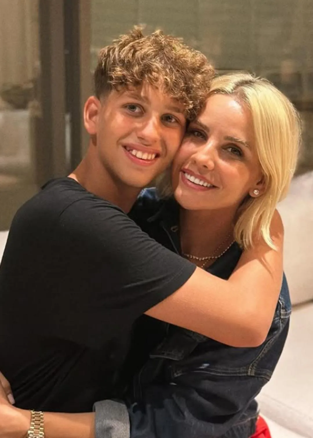 Esra Erol Ve Oğlu