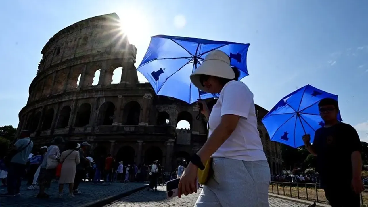 Italya Sıcaktan 19 Kişi Öldü 2