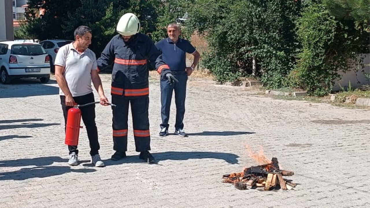 Tarımpersoneliyangın (3)