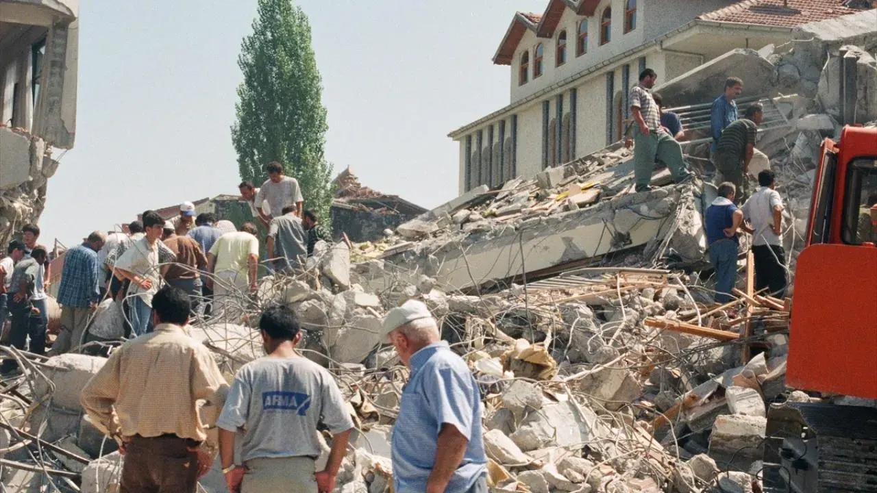 17 Ağustos’un Üzerinden Çeyrek Asrı Aşkın Süre Geçti 2