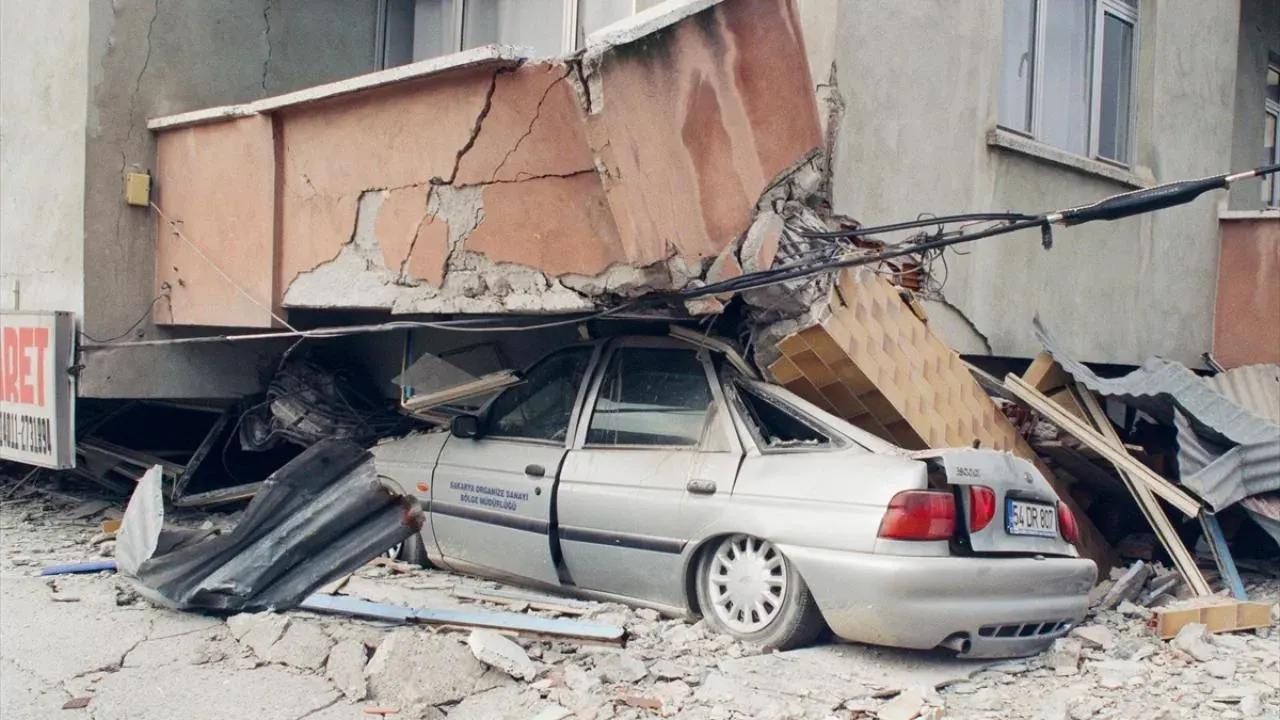 17 Ağustos’un Üzerinden Çeyrek Asrı Aşkın Süre Geçti 6