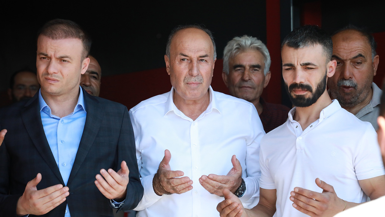 Alacaacılıs (6)