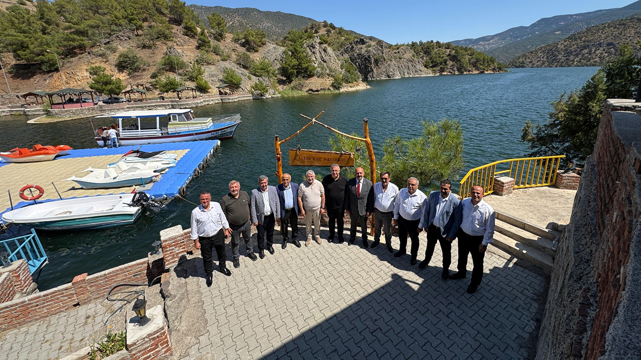 Belediyebaskanlarıoguzlar (2)