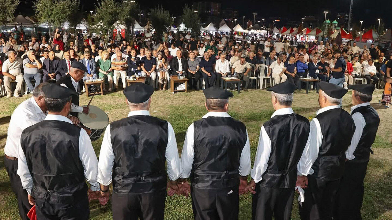 Çorumlular Günü Sincan Yaz Festivalinde Coşku Dolu Geçti 3